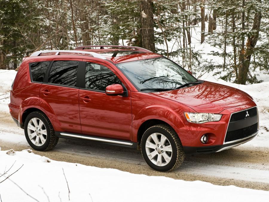  Mitsubishi Outlander 2009 года  (US) (фото 29 из 41)